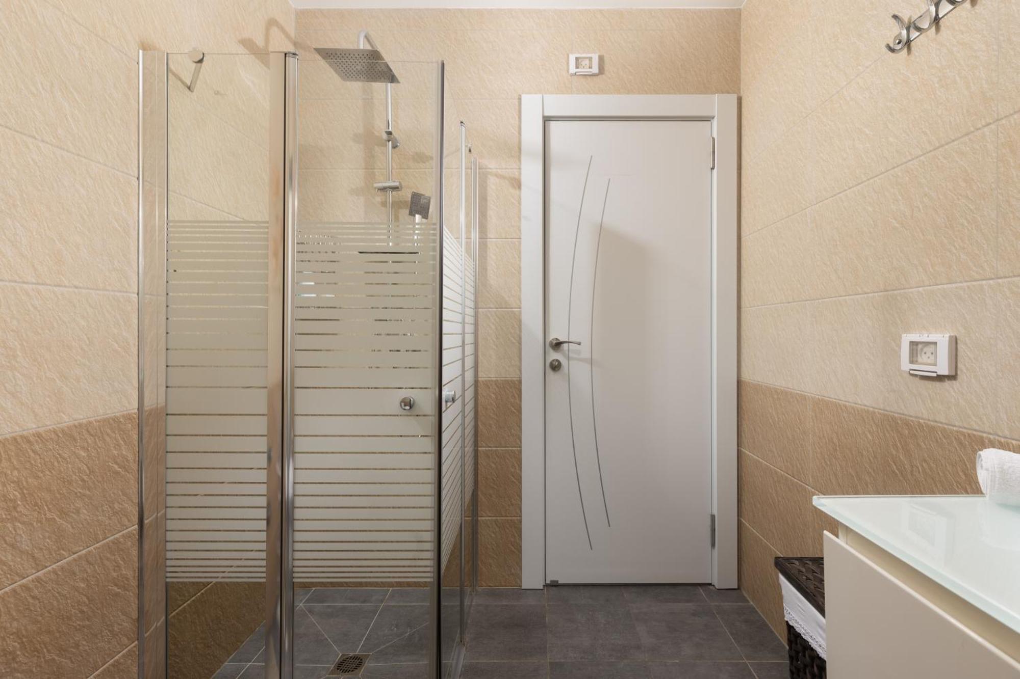 סוויטה אליטה ג'קוזי פרטי Apartment Eilat Luaran gambar